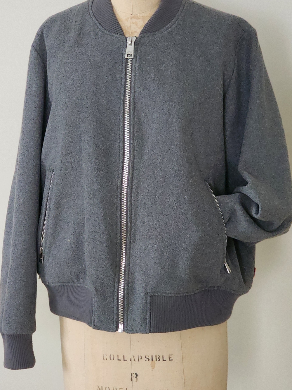 Levis Womens Grey Bomber Jacket - Classic Zip-Up